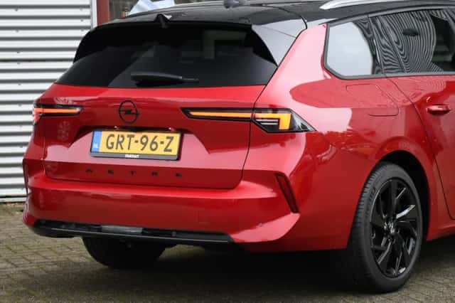 Opel Astra (2024) thumbnail 5