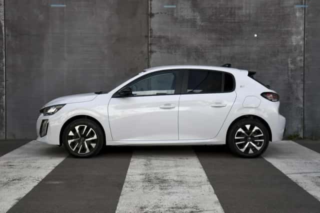 Peugeot e-208 (2026) thumbnail 3