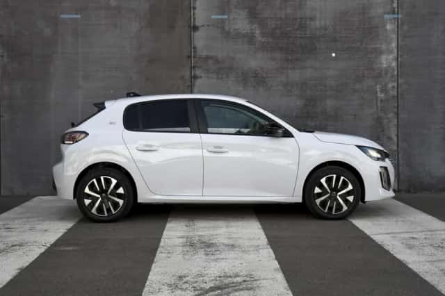 Peugeot e-208 (2026) thumbnail 4