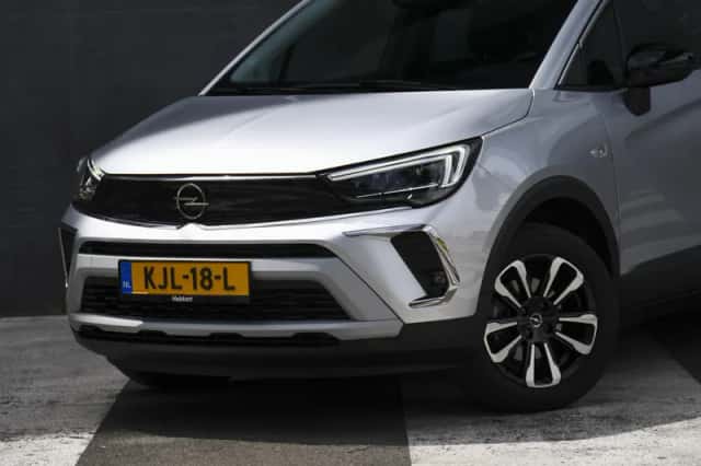 Opel Crossland (2024) thumbnail 2