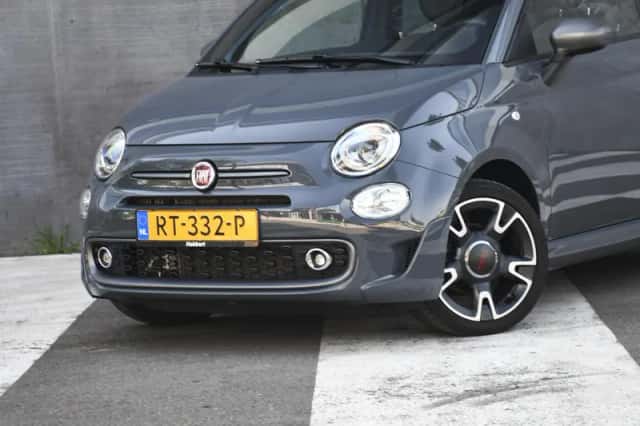 Fiat 500C (2018) thumbnail 2