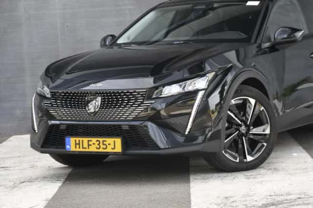 Peugeot 408 (2025) thumbnail 2