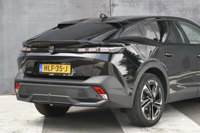 Peugeot 408 (2025) thumbnail 6
