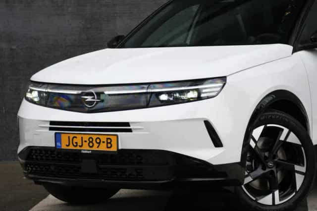 Opel Grandland (2025) thumbnail 2