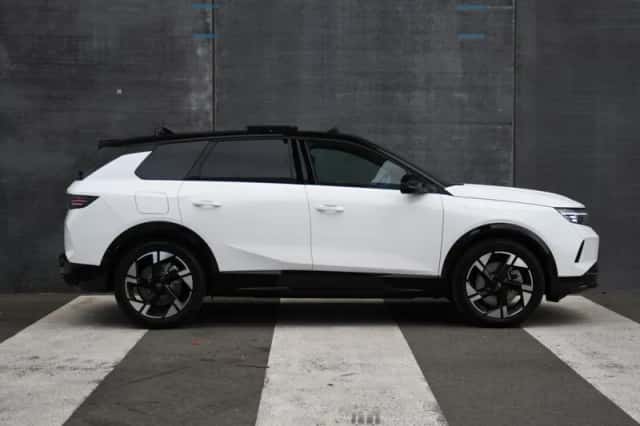 Opel Grandland (2025) thumbnail 4