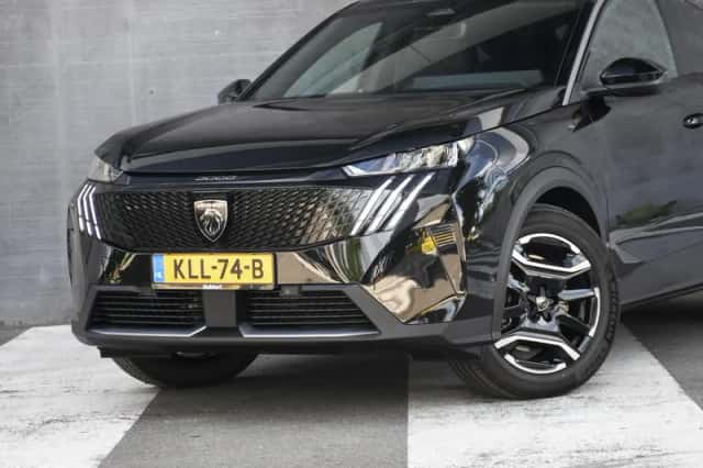 Peugeot e-3008 (2026) thumbnail 2