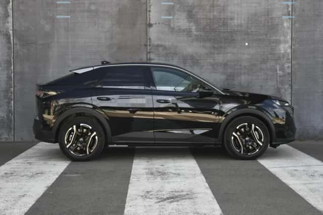 Peugeot e-3008 (2026) thumbnail 4