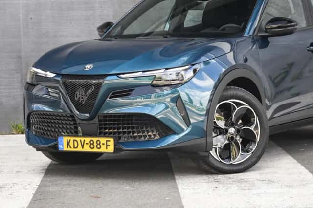 Alfa Romeo Junior (2025) thumbnail 2