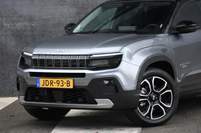 Jeep Avenger (2025) thumbnail 2