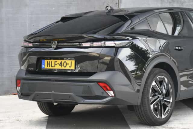 Peugeot 408 (2025) thumbnail 6