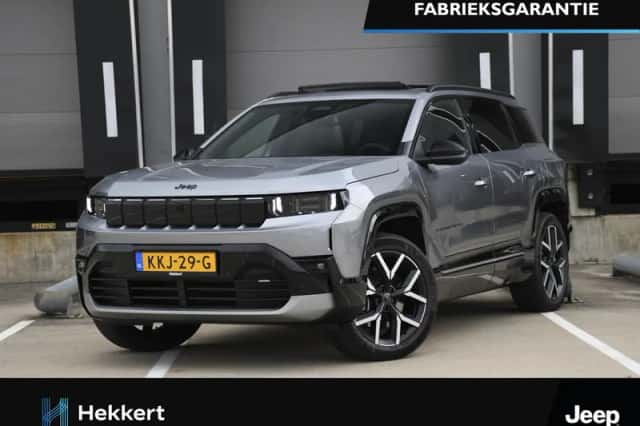 Jeep Compass (2026) thumbnail 1