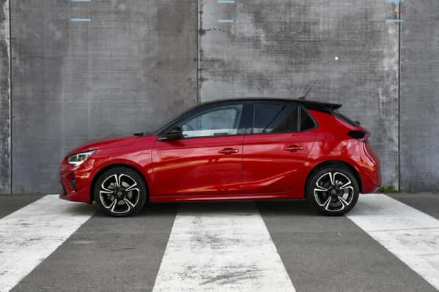 Opel Corsa (2021) thumbnail 3