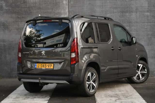 Peugeot Rifter (2021) thumbnail 5