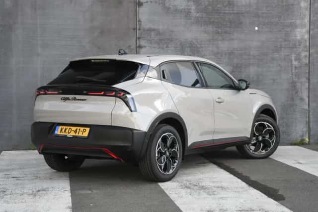 Alfa Romeo Junior (2026) thumbnail 6
