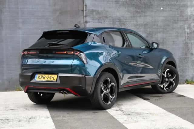 Alfa Romeo Junior (2025) thumbnail 5