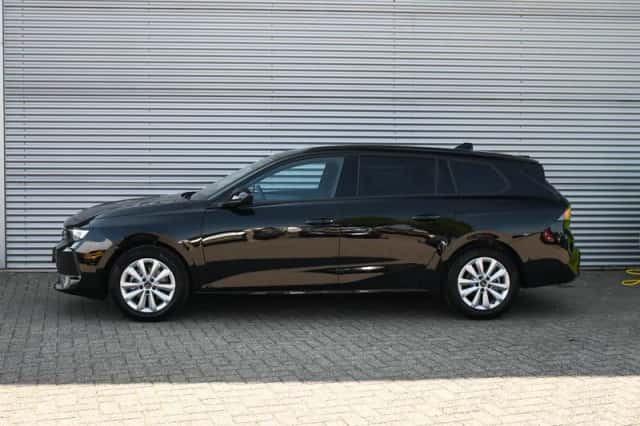 Opel Astra (2025) thumbnail 3