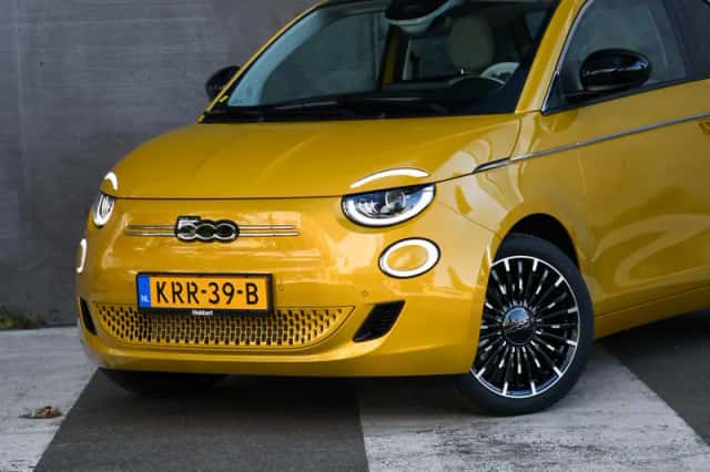 Fiat 500 (2026) thumbnail 2