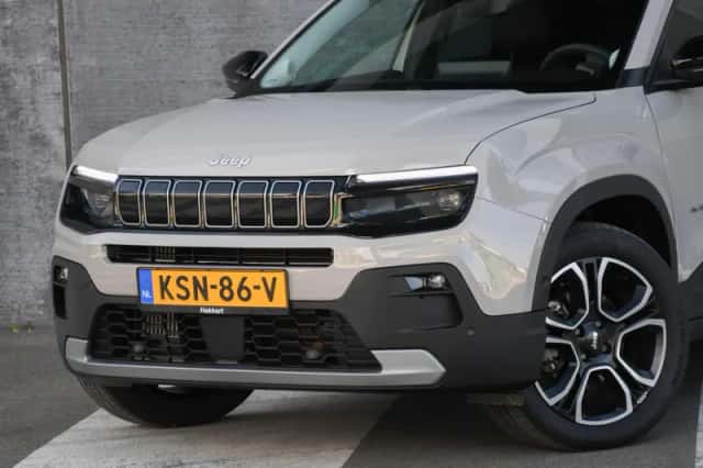 Jeep Avenger (2025) thumbnail 2