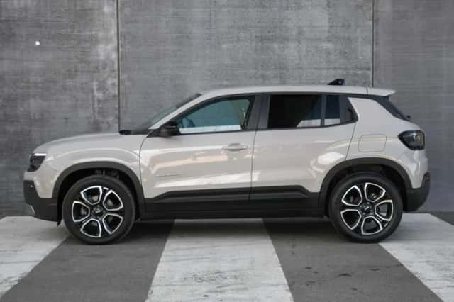 Jeep Avenger (2025) thumbnail 3