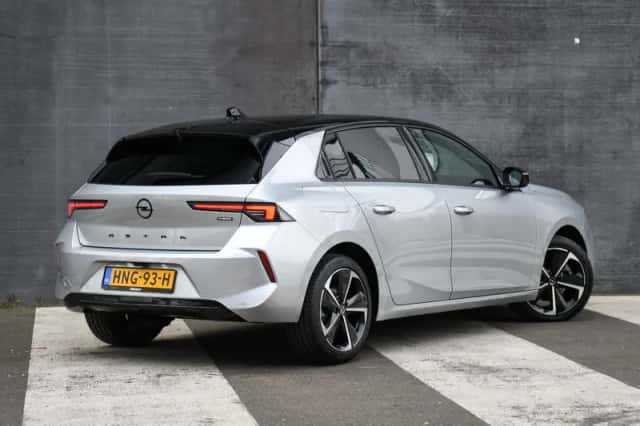 Opel Astra (2025) thumbnail 5