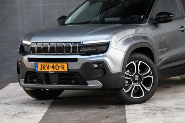 Jeep Avenger (2025) thumbnail 2
