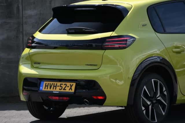 Peugeot 208 (2025) thumbnail 6