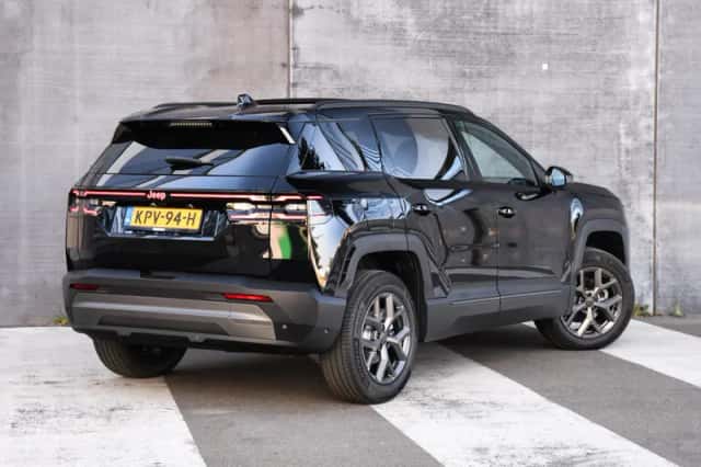 Jeep Compass (2026) thumbnail 5