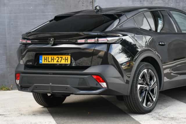 Peugeot 408 (2025) thumbnail 6