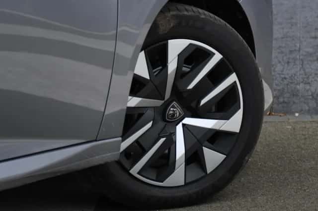 Peugeot 208 (2025) thumbnail 6