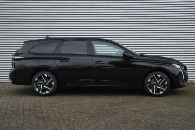 Peugeot 308 (2024) thumbnail 3