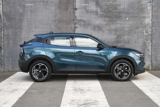 Alfa Romeo Junior (2025) thumbnail 4