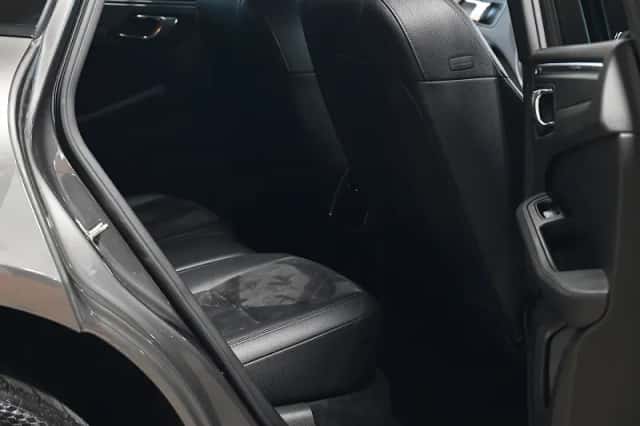 Porsche Macan (2016) thumbnail 23