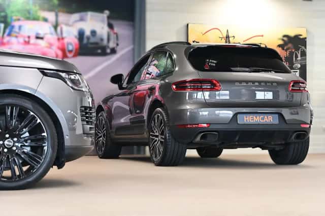 Porsche Macan (2016) thumbnail 33