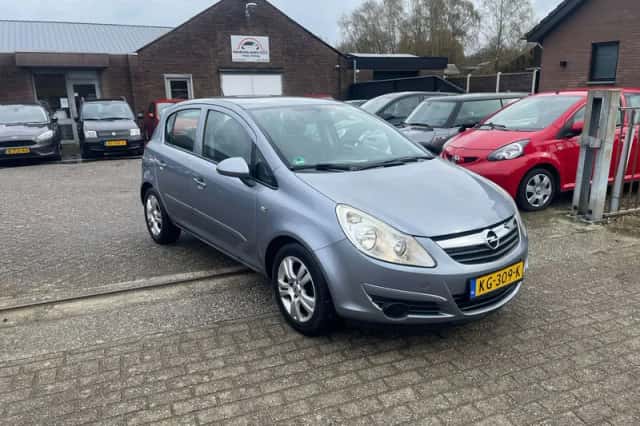 Opel Corsa (2007) thumbnail 6