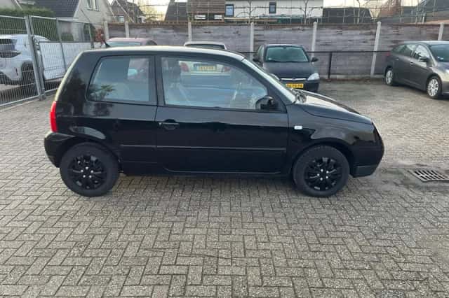 Volkswagen Lupo (2001) thumbnail 5