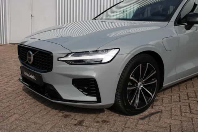 Volvo V60 (2026) thumbnail 2