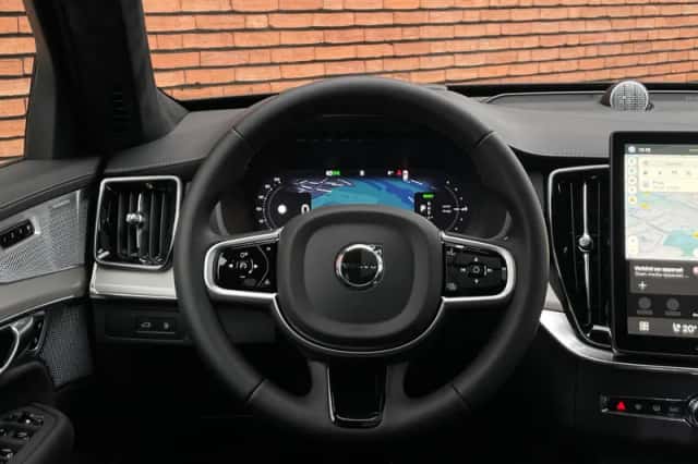 Volvo XC90 (2026) thumbnail 4