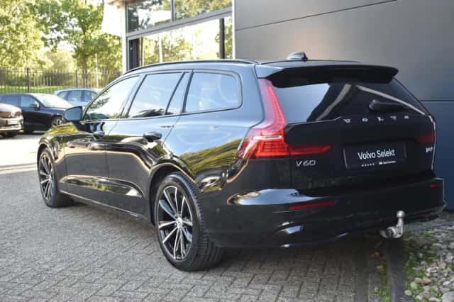 Volvo V60 (2026) thumbnail 2