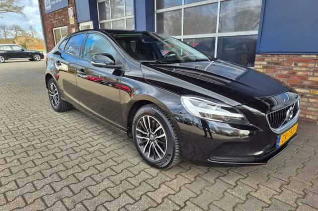 Volvo V40 (2019) thumbnail 6