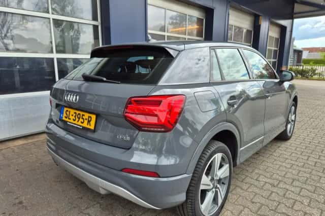 Audi Q2 (2018) thumbnail 2