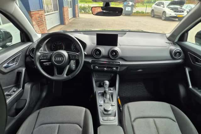 Audi Q2 (2018) thumbnail 3
