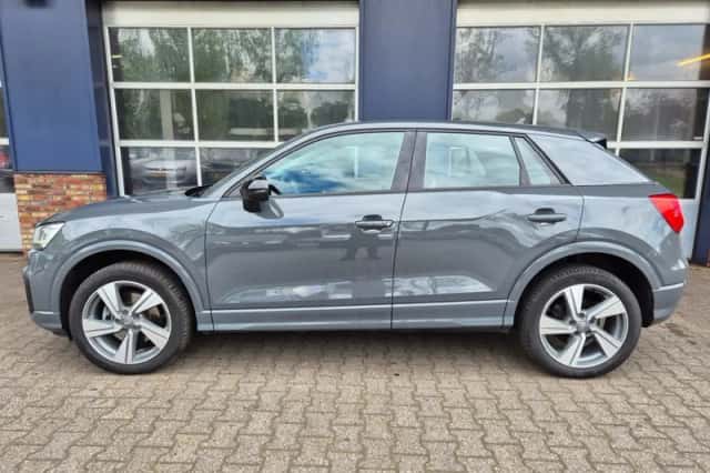 Audi Q2 (2018) thumbnail 4