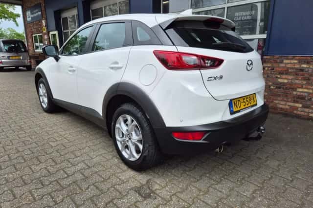 Mazda CX-3 (2017) thumbnail 6