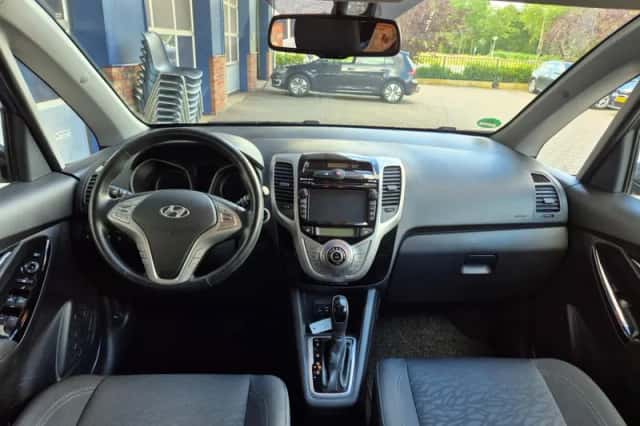 Hyundai ix20 (2017) thumbnail 3