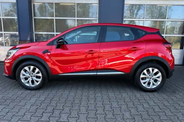 Renault Captur (2020) thumbnail 3