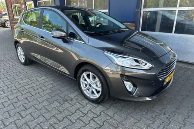Ford Fiesta (2021) thumbnail 5