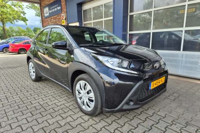 Toyota Aygo X (2023) thumbnail 4
