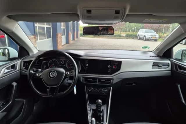 Volkswagen Polo (2020) thumbnail 3