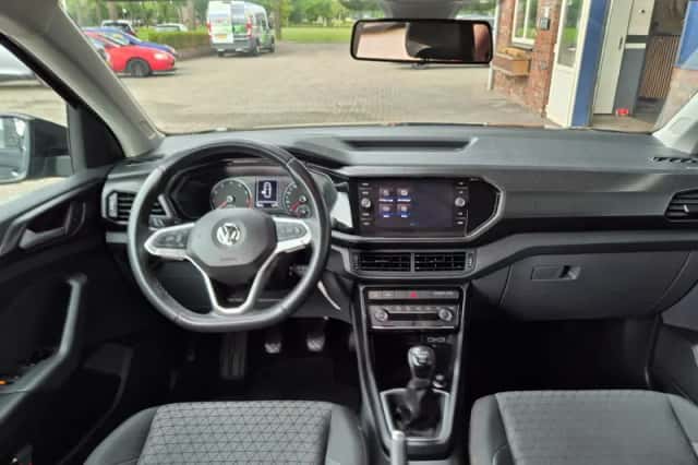 Volkswagen T-Cross (2020) thumbnail 3