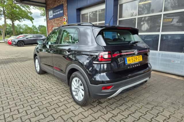 Volkswagen T-Cross (2020) thumbnail 5